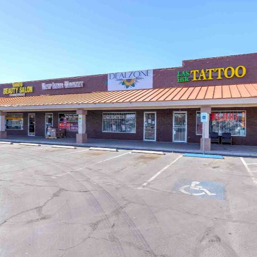 Class C retail space photography Las Vegas by Rick Rowland